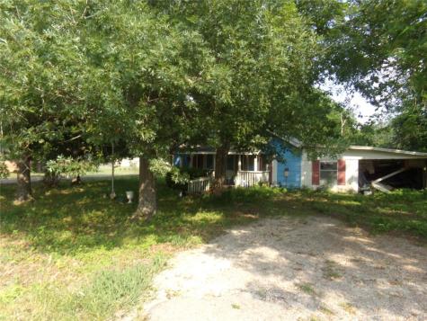 201 W Grady Street Blooming Grove TX 76626