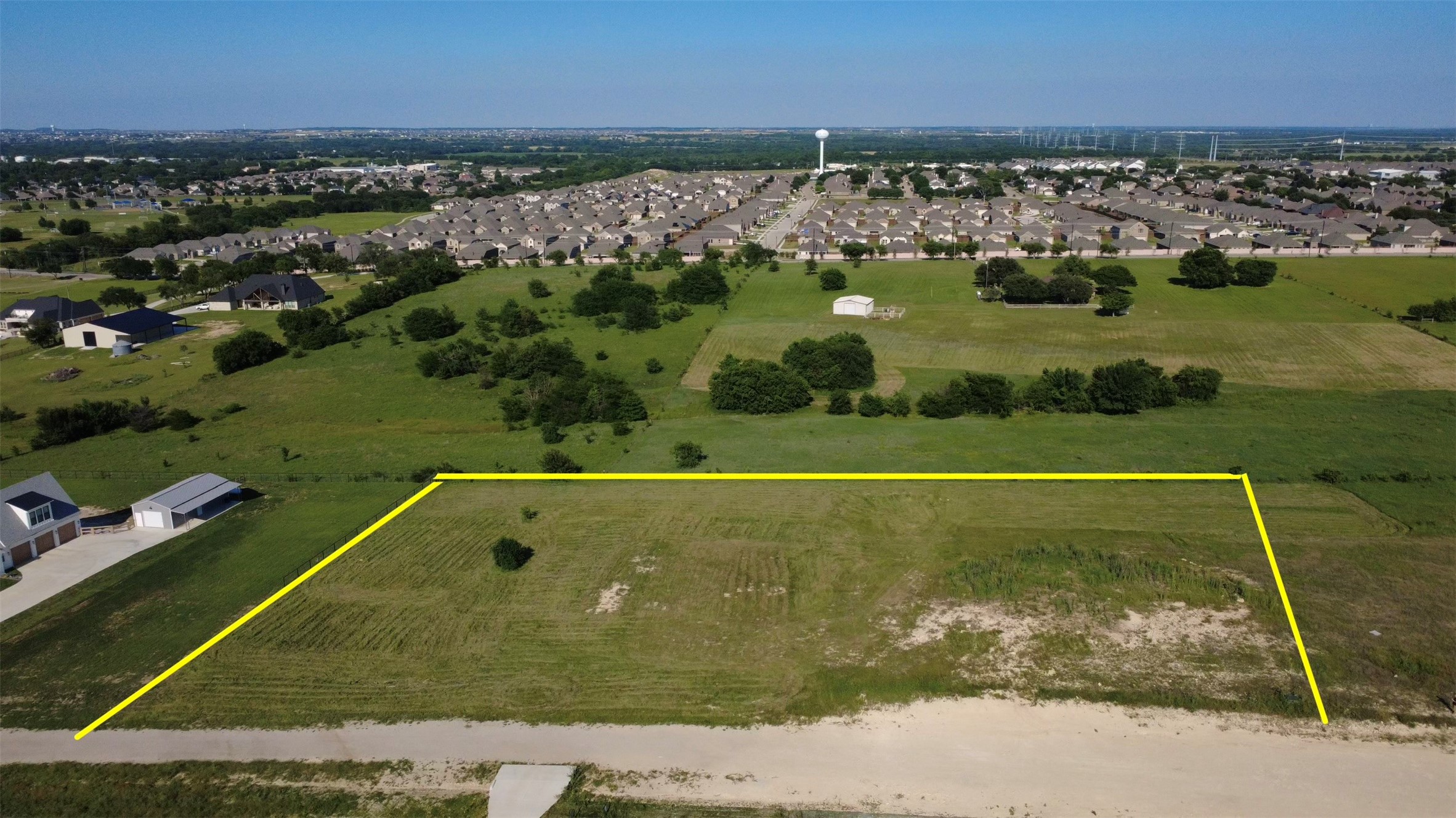 720 Hummingbird Lane Justin TX 76247
