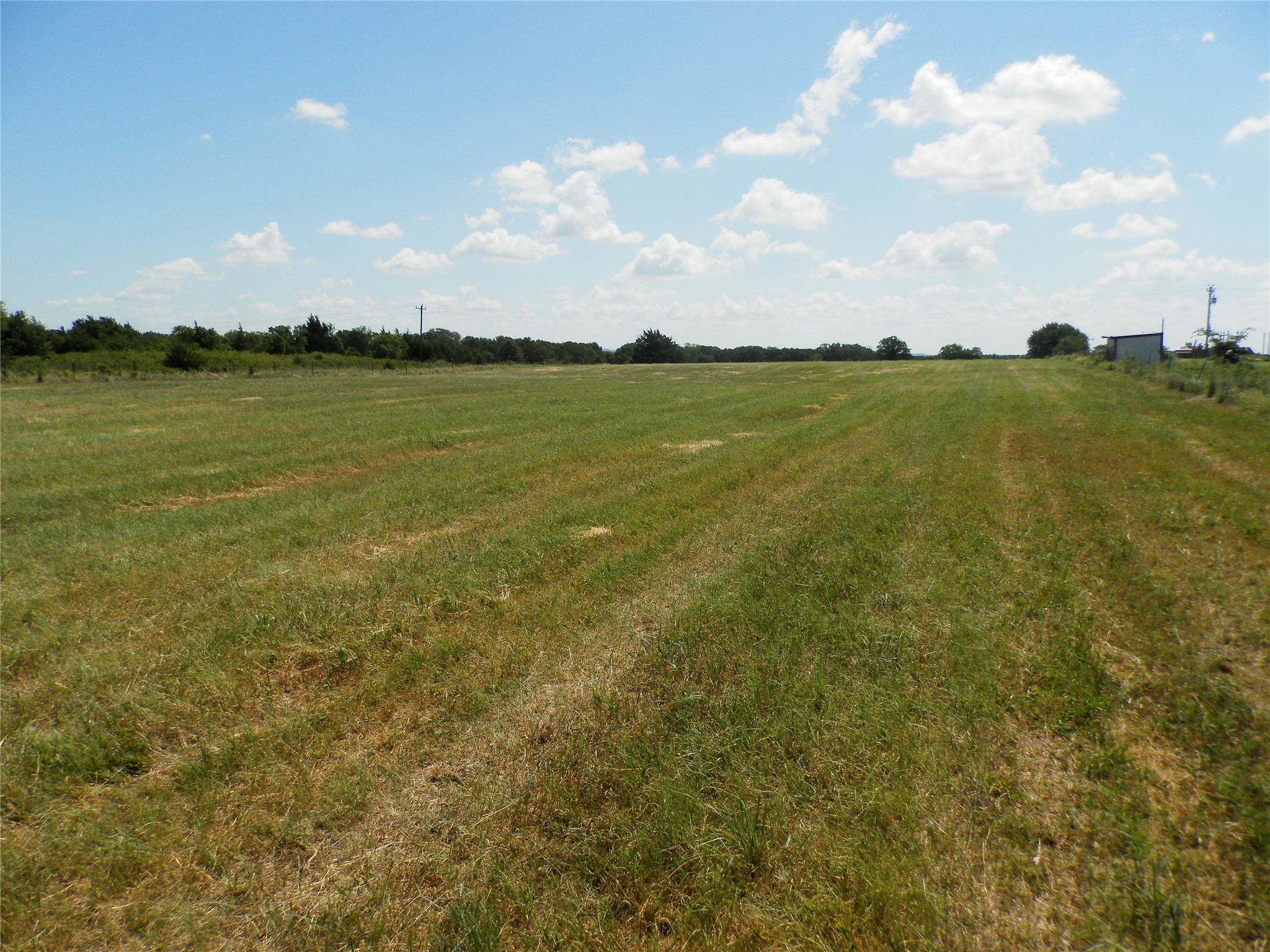 00 Cr-1560 Chico TX 76431