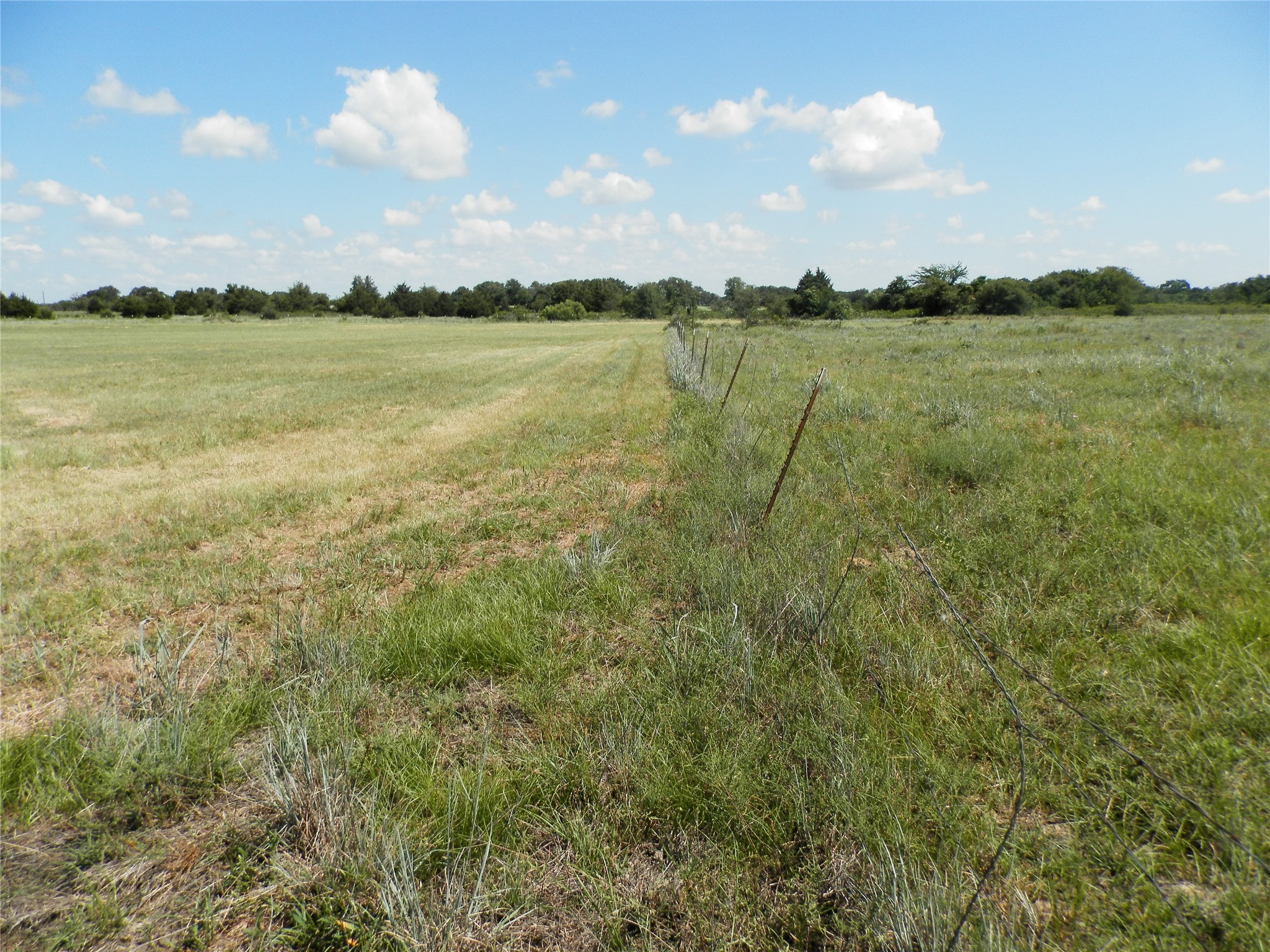 00 Cr-1560 Chico TX 76431