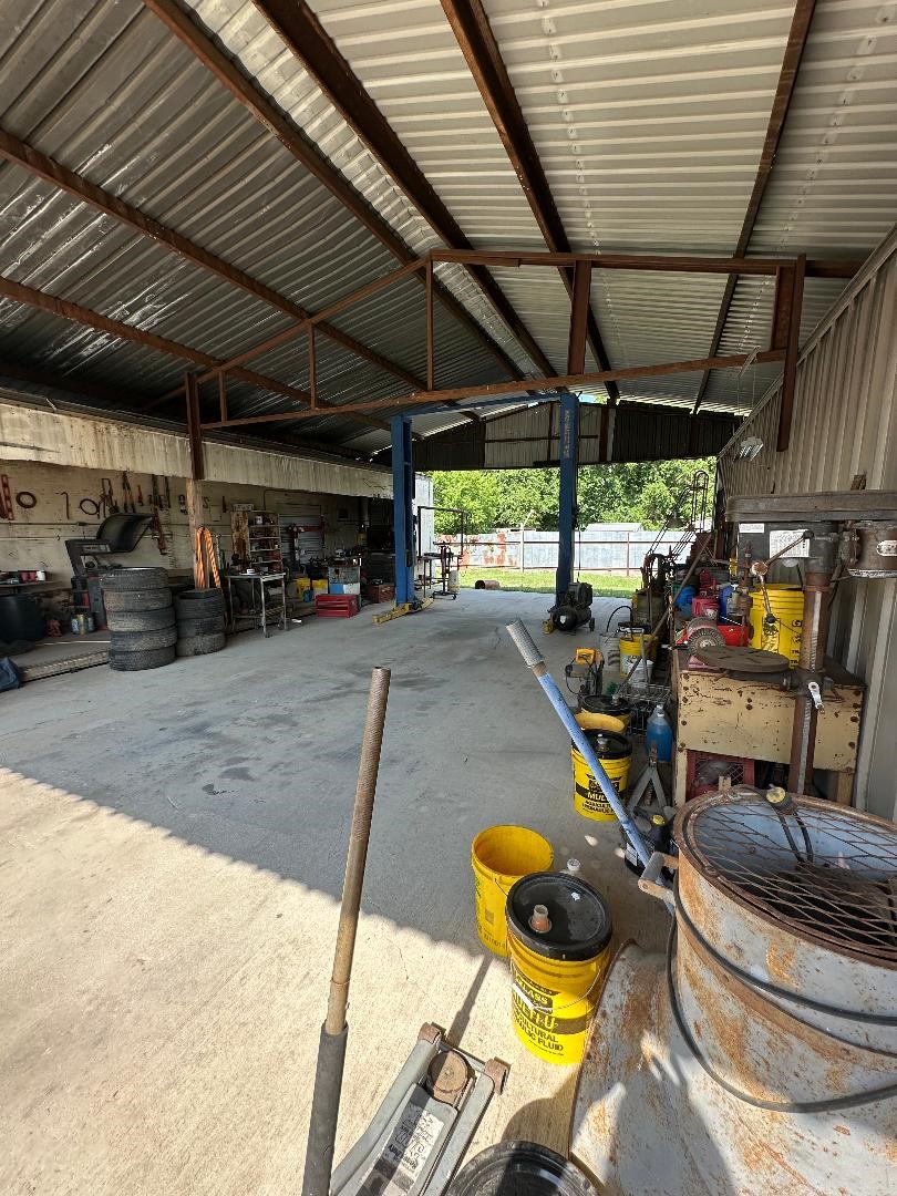454 Hcr 2129 W Whitney TX 76692