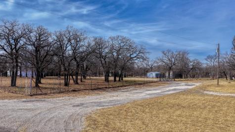 297 County Road 1643 Chico TX 76431