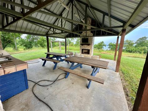 2085 S Oaks Lane Lone Oak TX 75453
