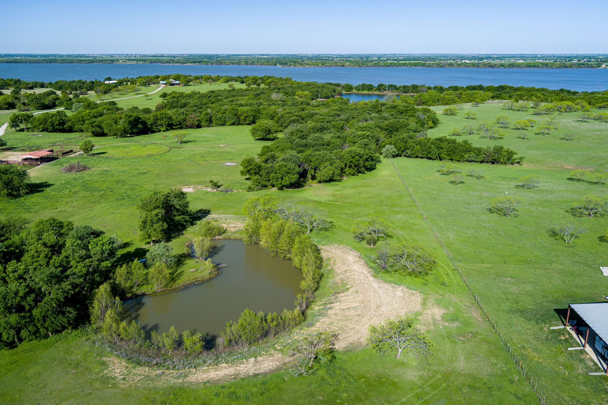 1451 Hemming Road Valley View TX 76272