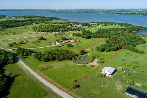1451 Hemming Road Valley View TX 76272