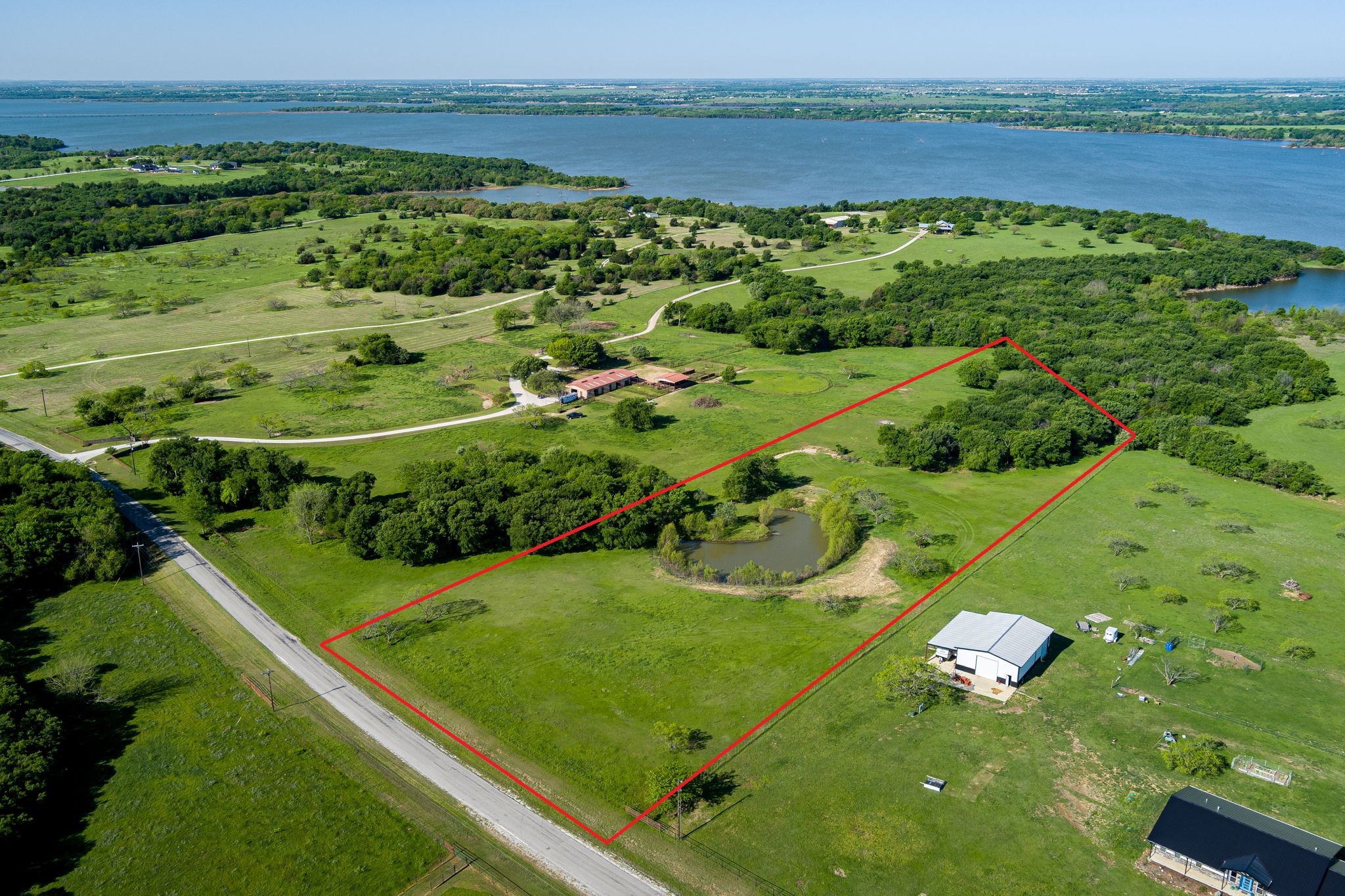 1451 Hemming Road Valley View TX 76272