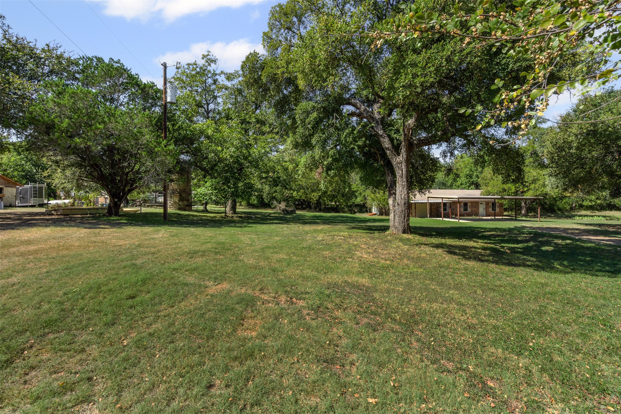 2810 Sky Harbour Drive Granbury TX 76049