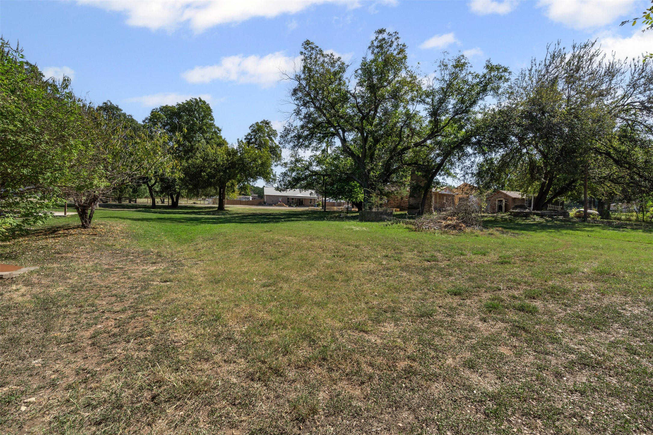 2810 Sky Harbour Drive Granbury TX 76049