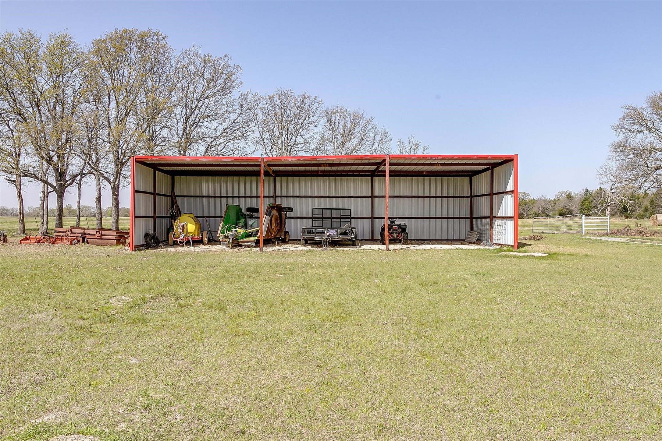 11833 Southview Drive Kemp TX 75143
