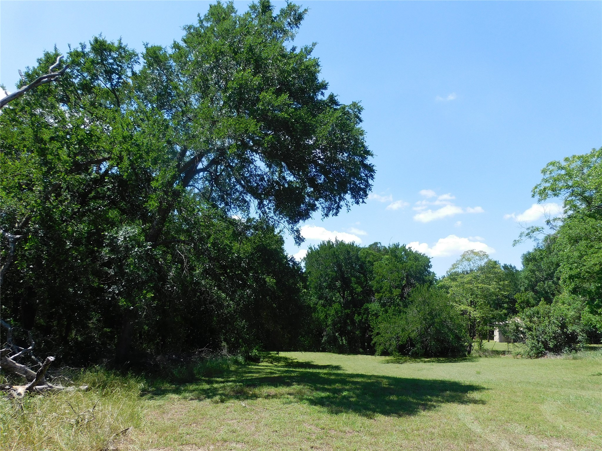 0FF Locust Avenue Hubbard TX 76648