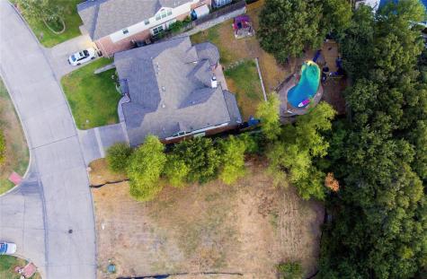 2122 Lindblad Court Arlington TX 76013