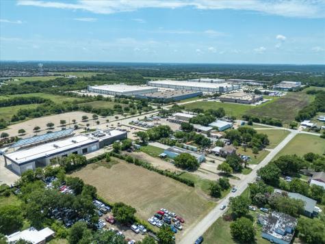 2600 Hullette Avenue Lancaster TX 75134