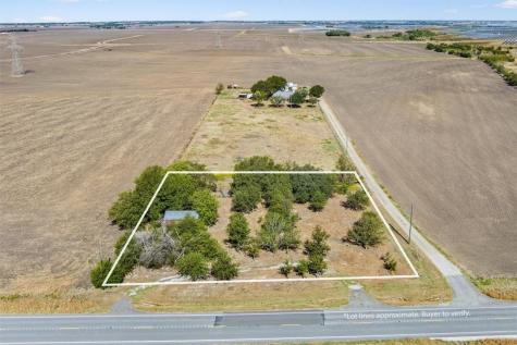 6039 Cottonwood Road Abbott TX 76621