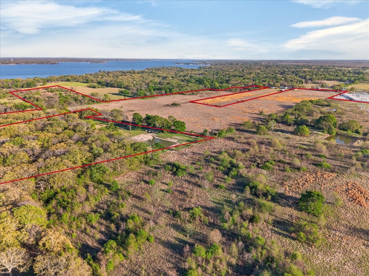 696 E Will White Road Tool TX 75143