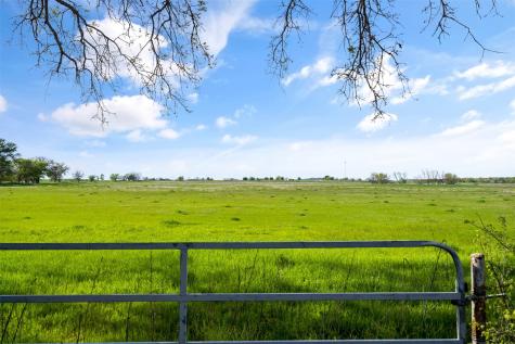 5560 County Road 1202 Cleburne TX 76031