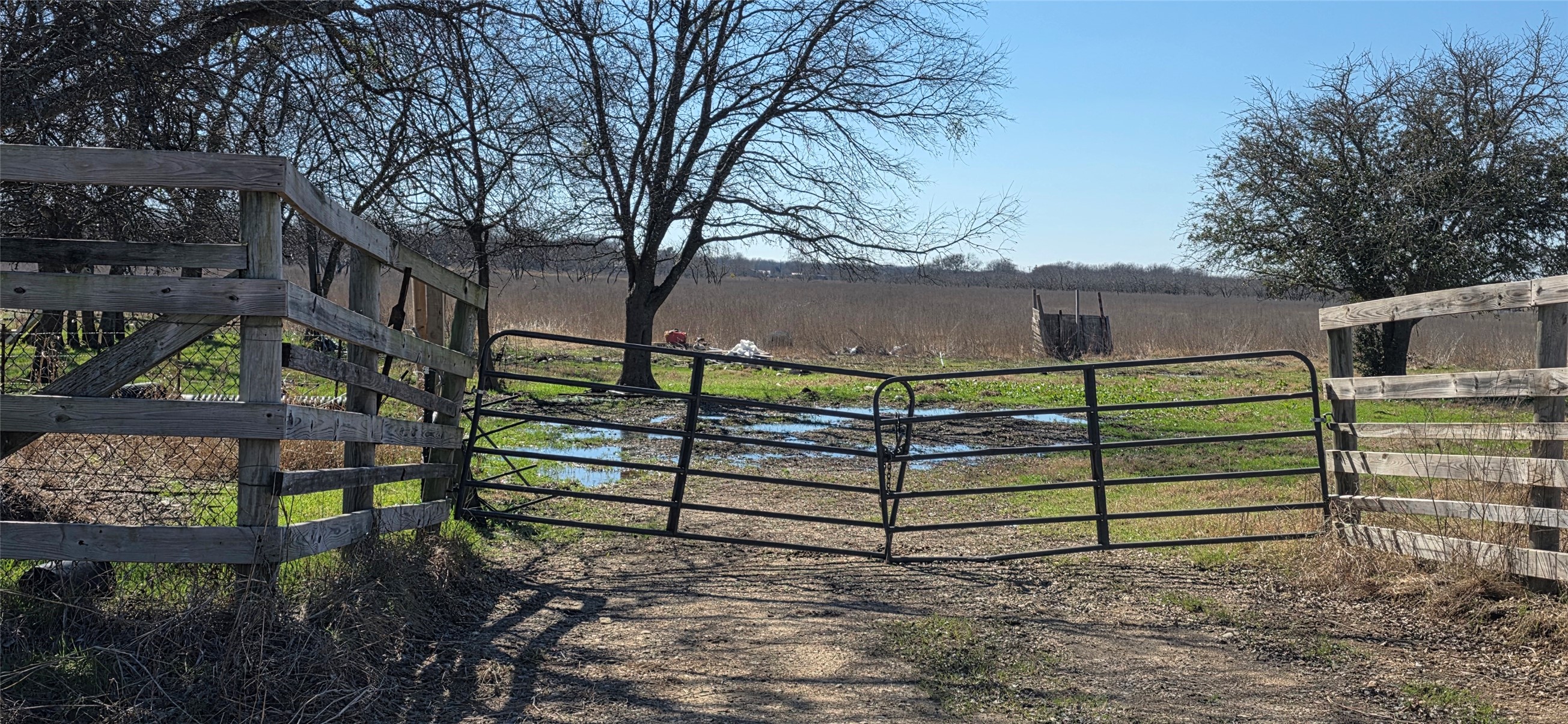 6305 NW County Road 1120 Corsicana TX 75110