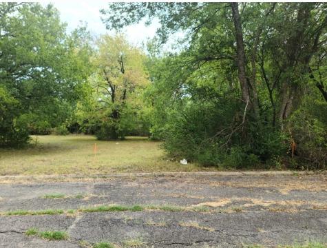 Tbd Mosley Street Commerce TX 75428