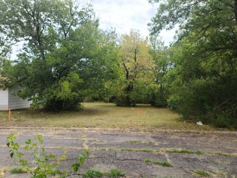 Tbd Mosley Street Commerce TX 75428