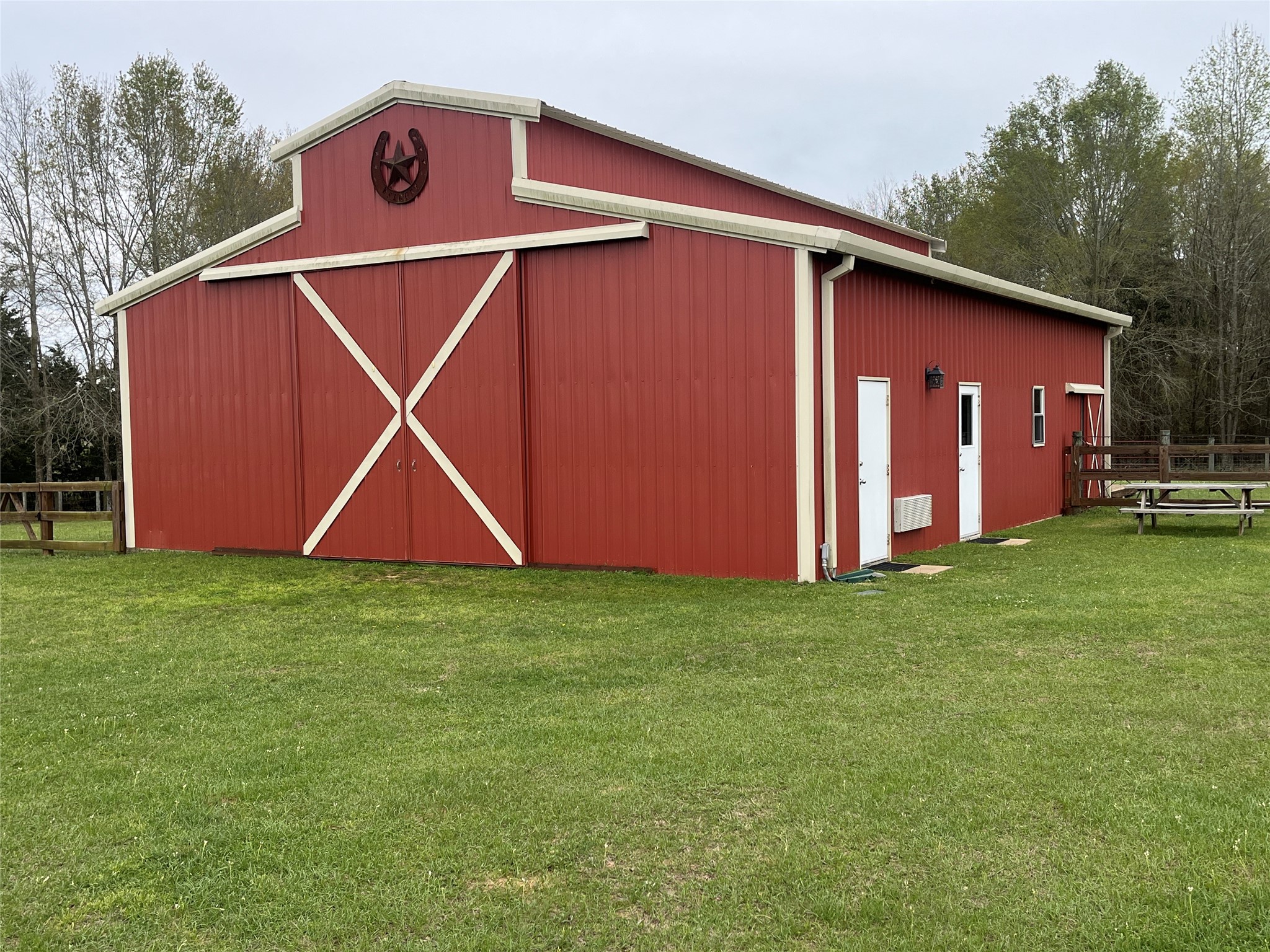 542 Cr 4716 Troup TX 75789