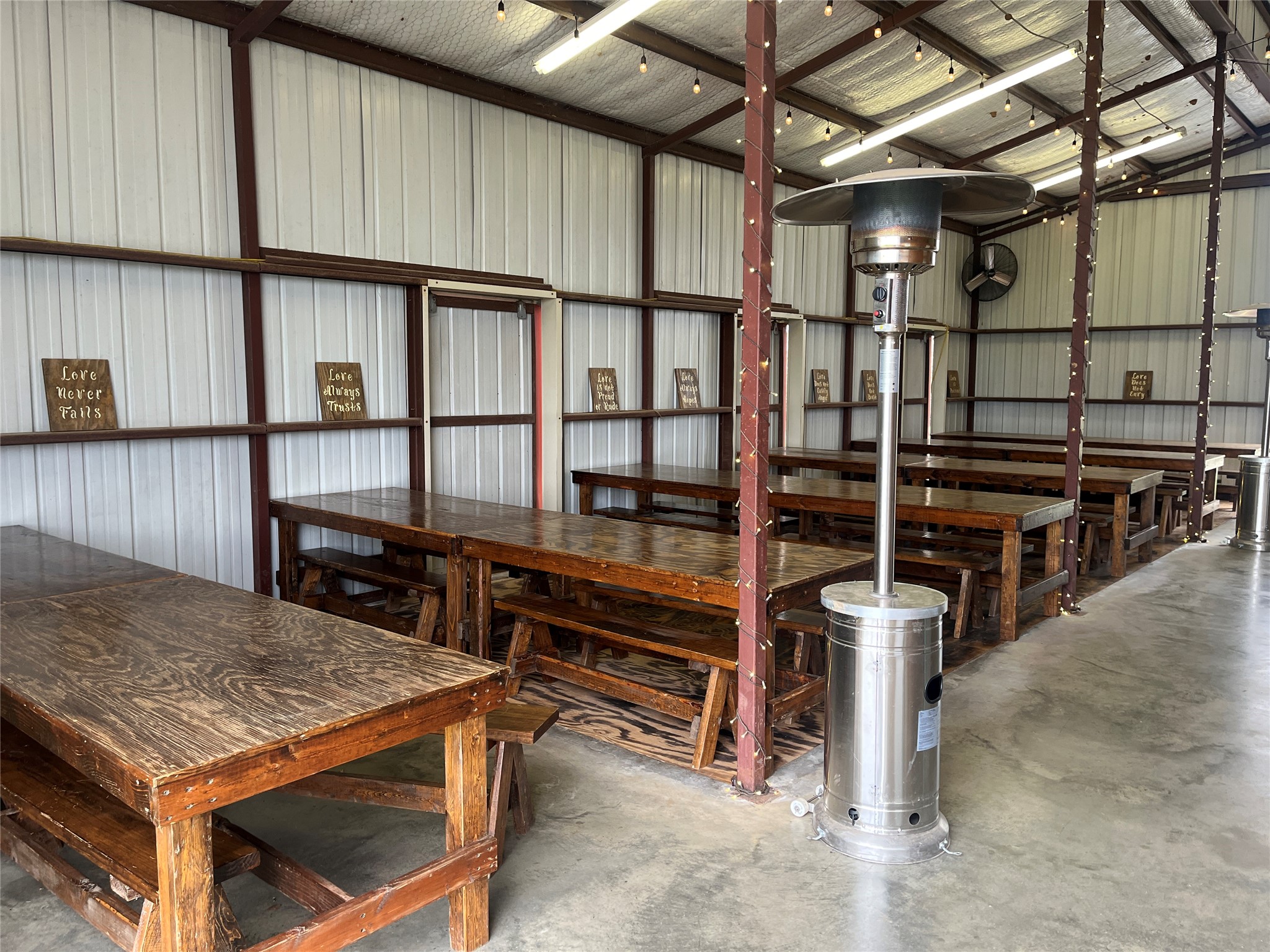542 Cr 4716 Troup TX 75789