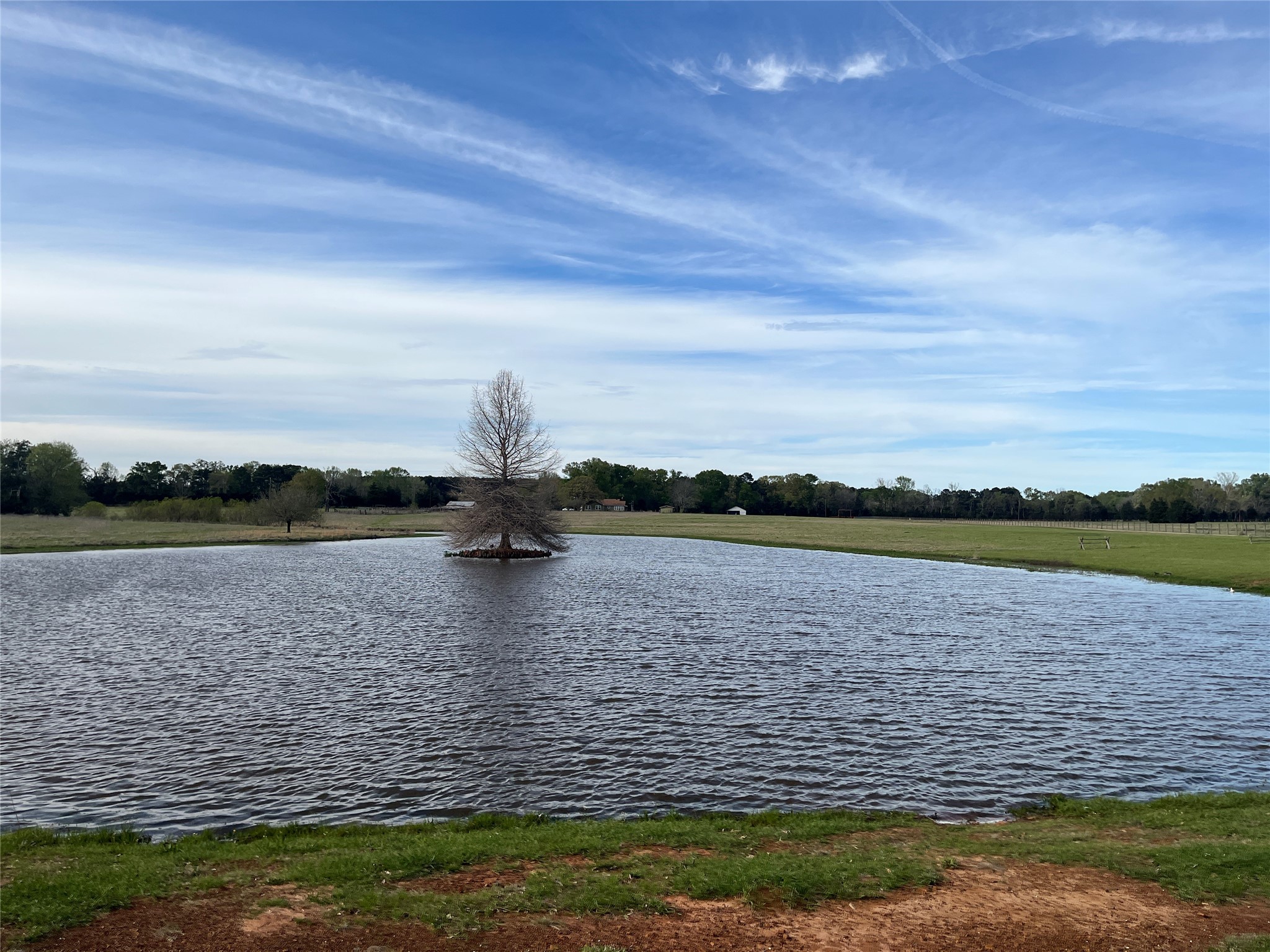 542 Cr 4716 Troup TX 75789