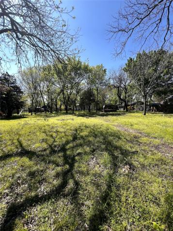 405 W Grand Street Whitewright TX 75491