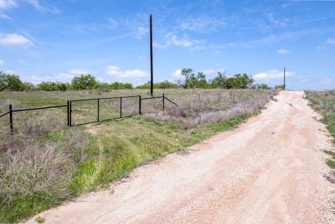 821 P.r. 4901 Goldsboro TX 79519