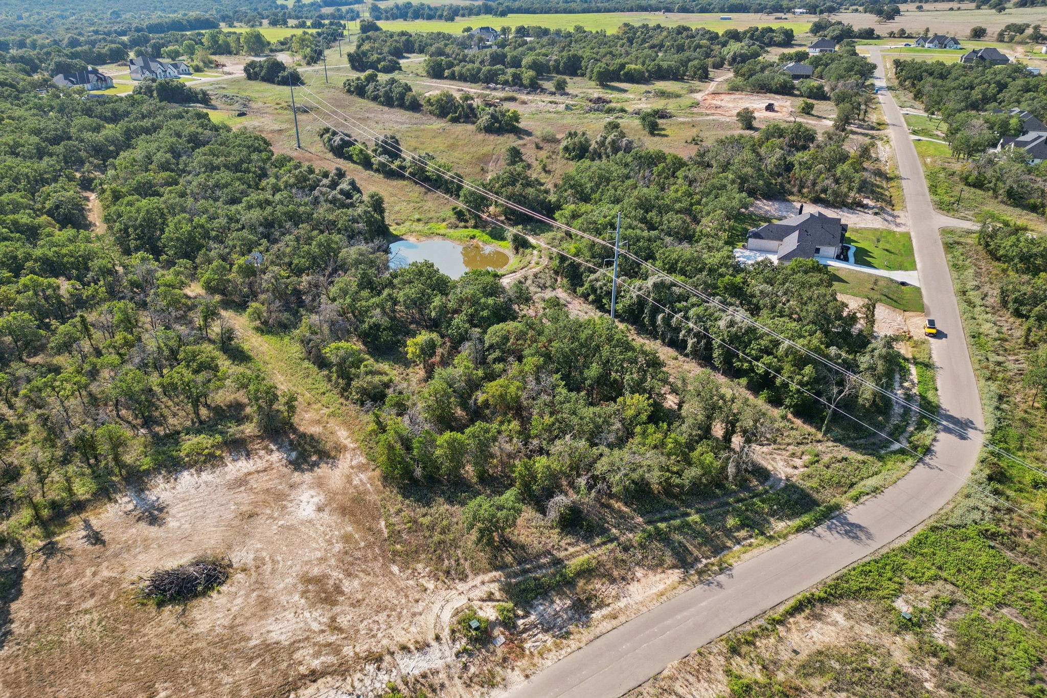 1049 Glenoaks Drive Weatherford TX 76088