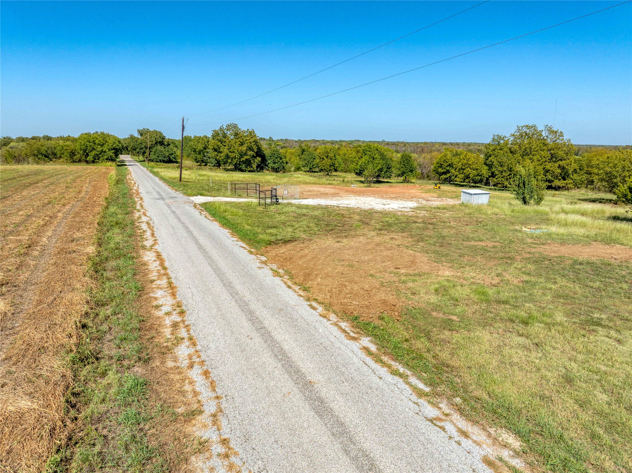 1274 Hart Lane Tioga TX 76271