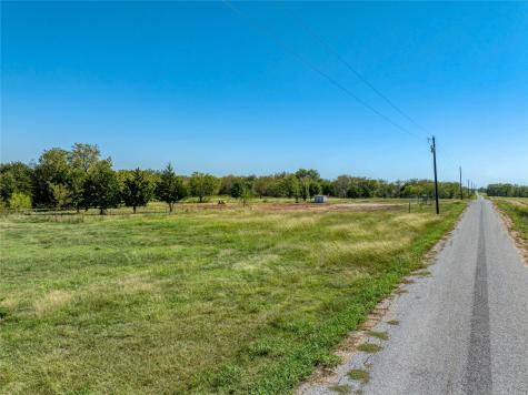 1274 Hart Lane Tioga TX 76271