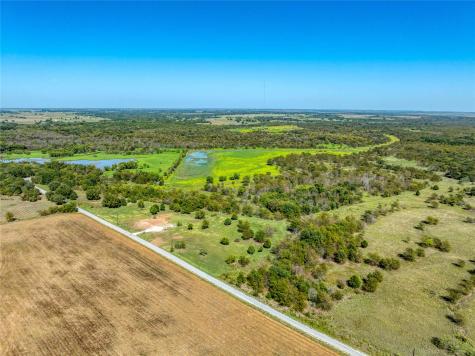 1274 Hart Lane Tioga TX 76271