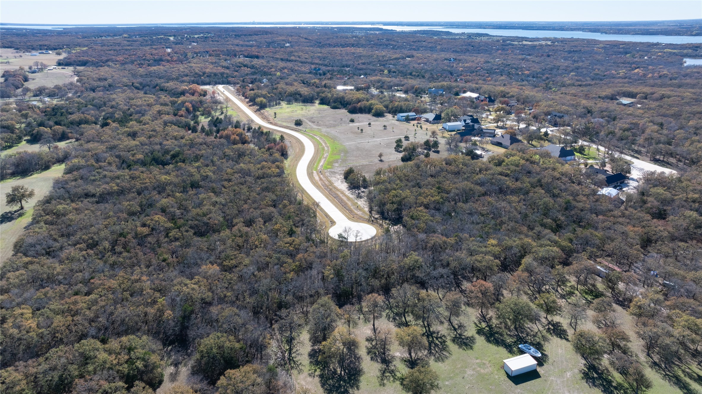 3 Shady Oak Lane Valley View TX 76272