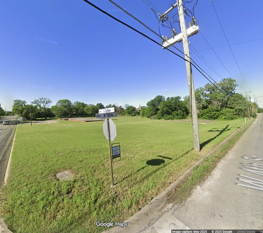 105 W 4th Street Keene TX 76059