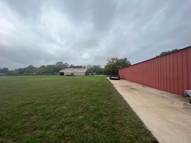 310 W Hughes Street Collinsville TX 76233