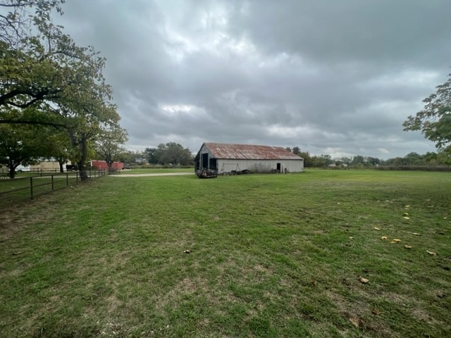 310 W Hughes Street Collinsville TX 76233