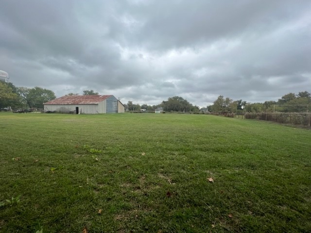310 W Hughes Street Collinsville TX 76233