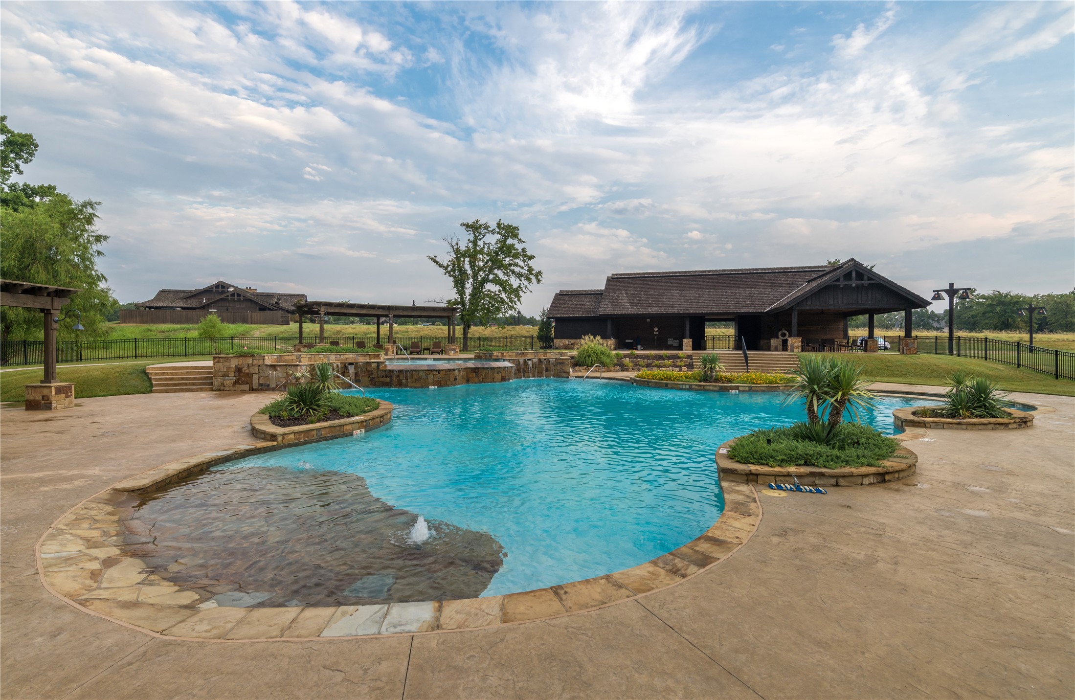 282 Castle Pines Circle Gordonville TX 76245