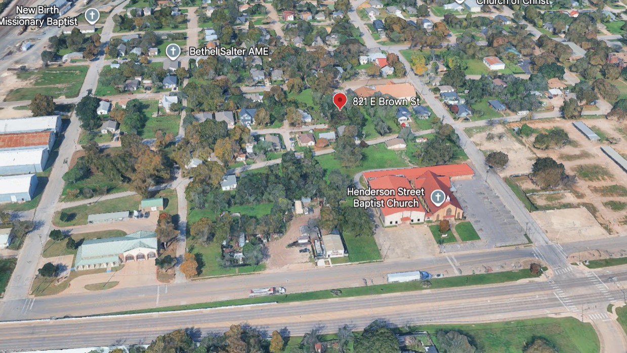 821 E Brown Street Cleburne TX 76031