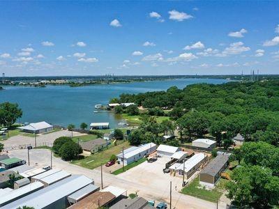 6615 Blue Water Court Granbury TX 76049