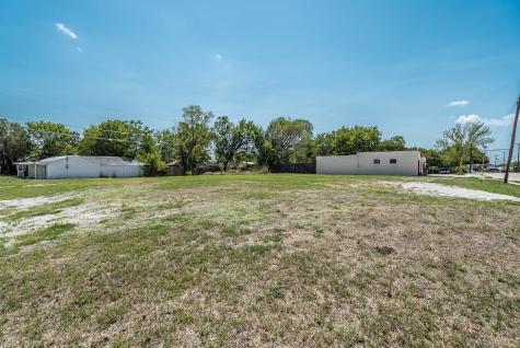 8017 White Settlement Road White Settlement TX 76108