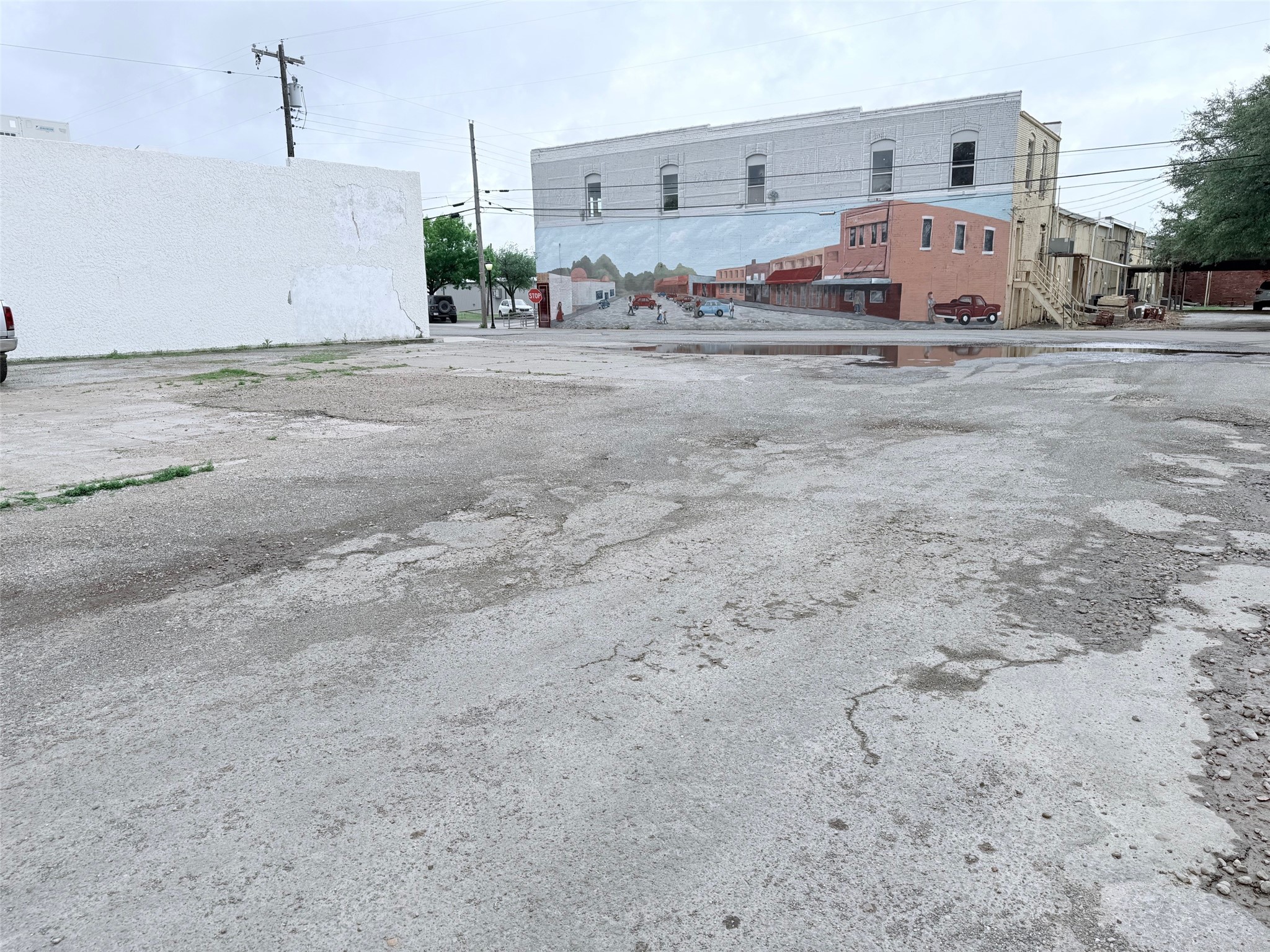 219 N Pearl Street Trenton TX 75490
