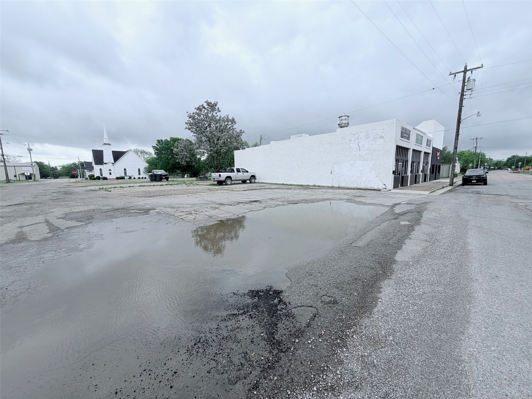 219 N Pearl Street Trenton TX 75490