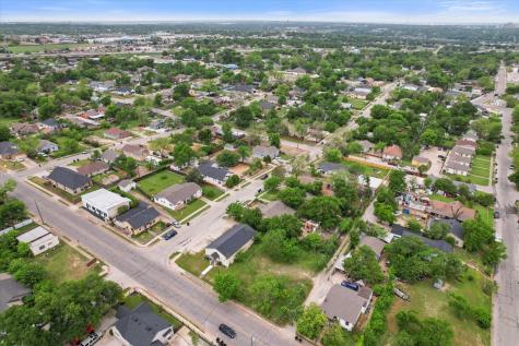 2612 Bishop Street Fort Worth TX 76105