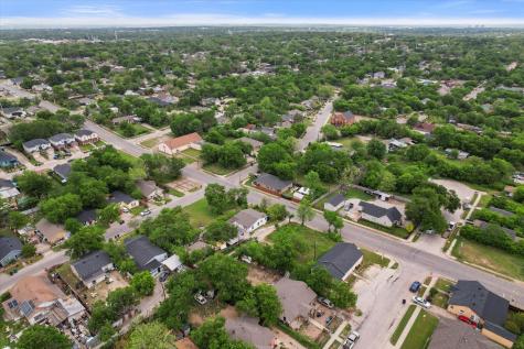 2612 Bishop Street Fort Worth TX 76105