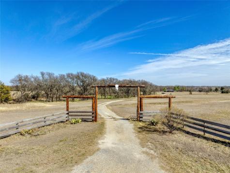 3182 Lovers Leap Lane Gunter TX 75058