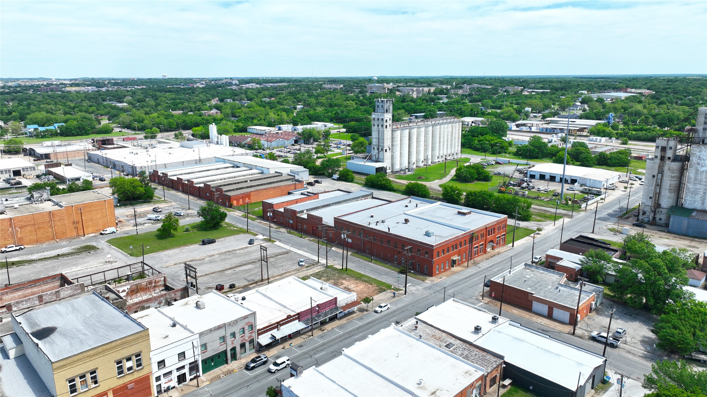 225 E Houston Street Sherman TX 75090