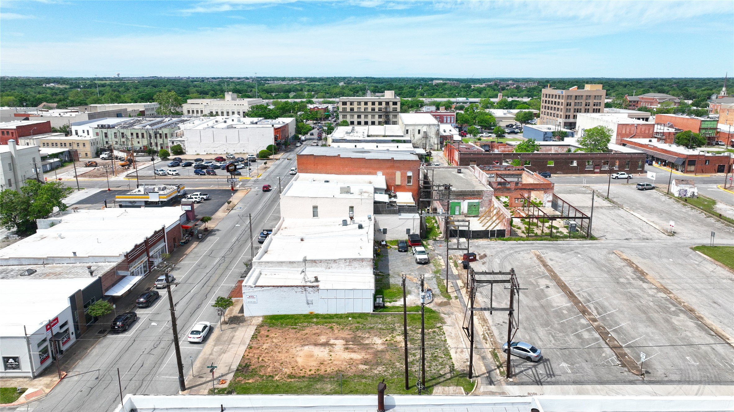 225 E Houston Street Sherman TX 75090