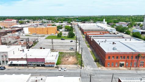 225 E Houston Street Sherman TX 75090