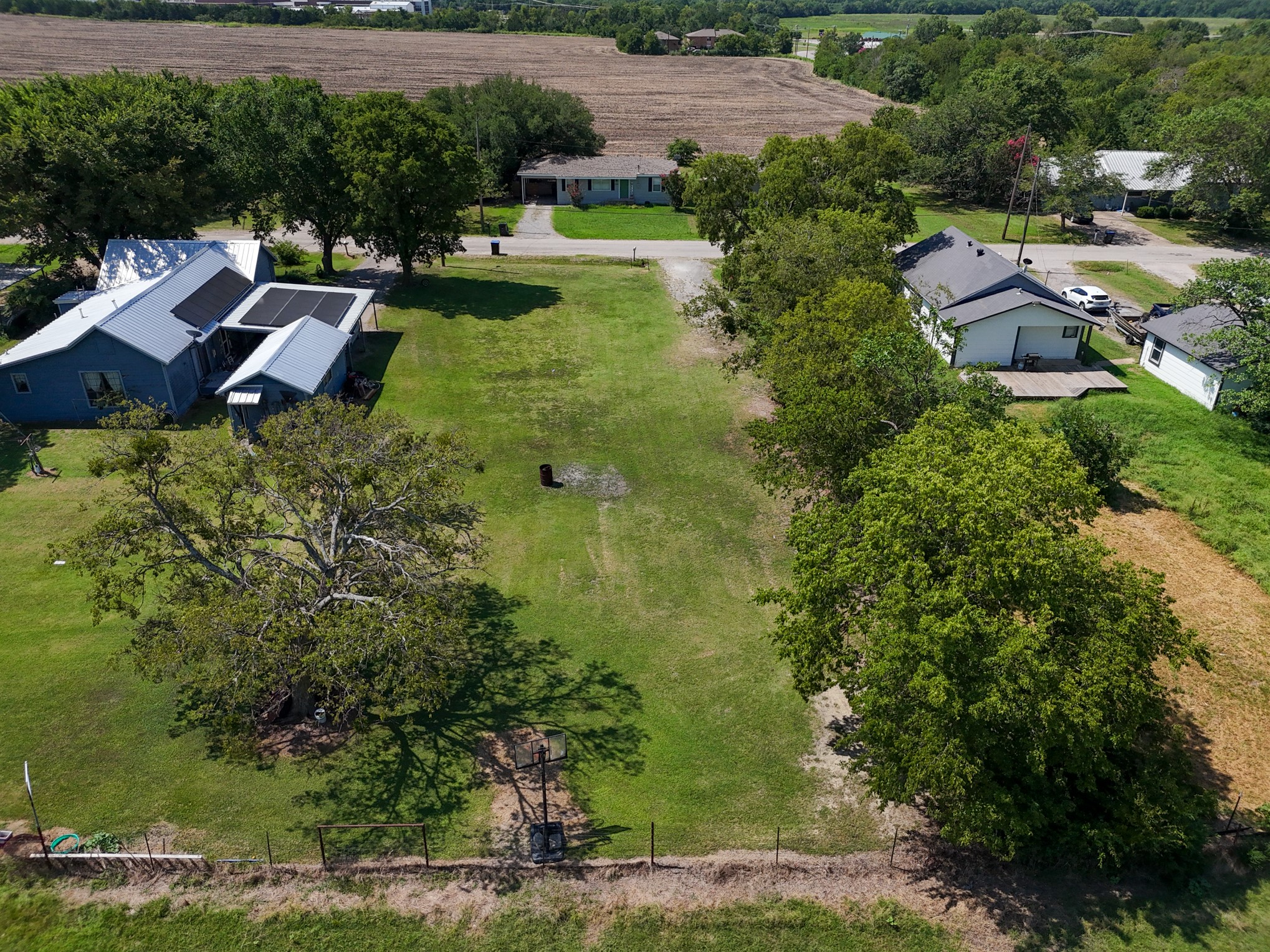2501 Mcfarland Caddo Mills TX 75135
