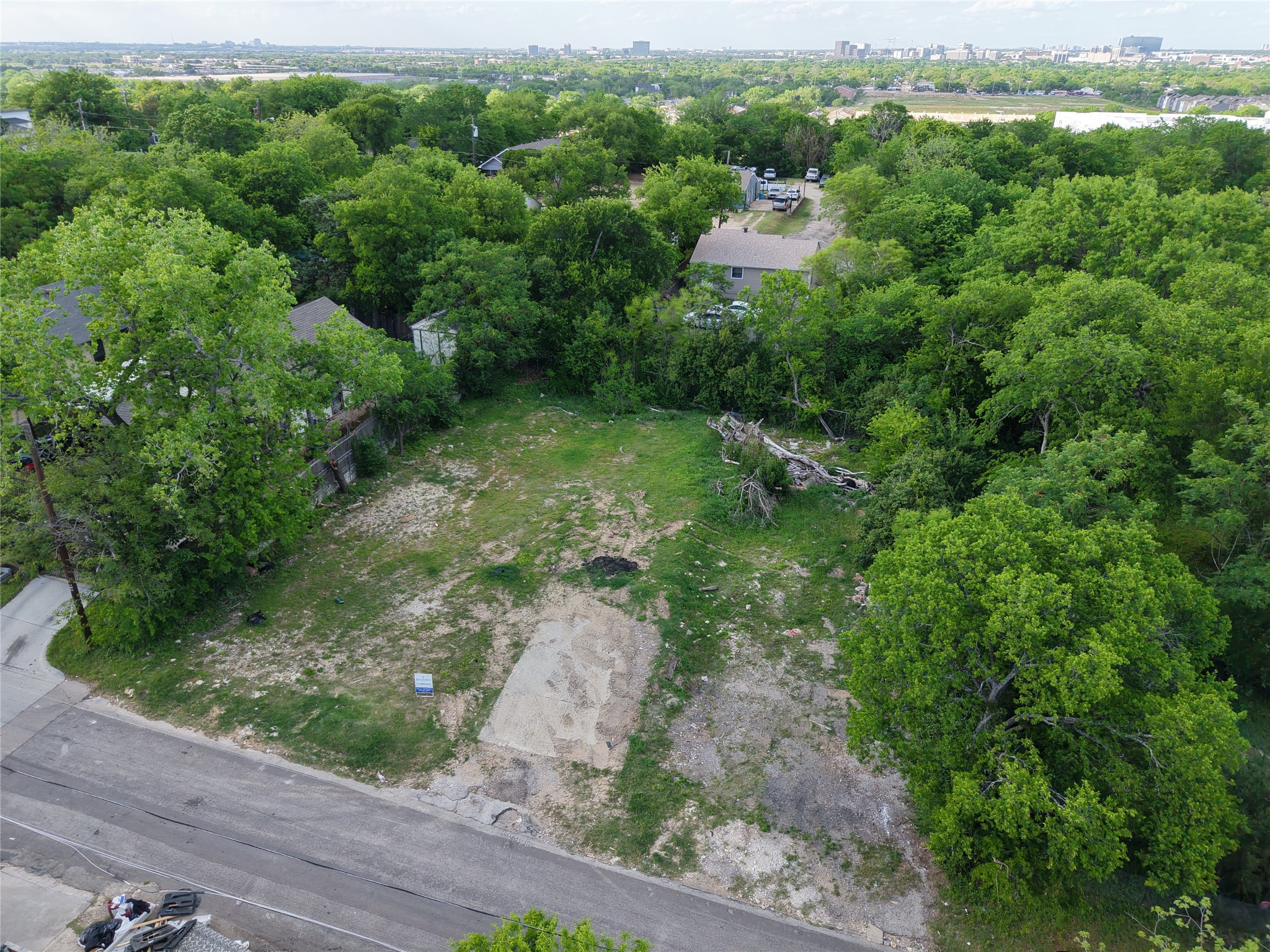 1617 Flanders Street Dallas TX 75208